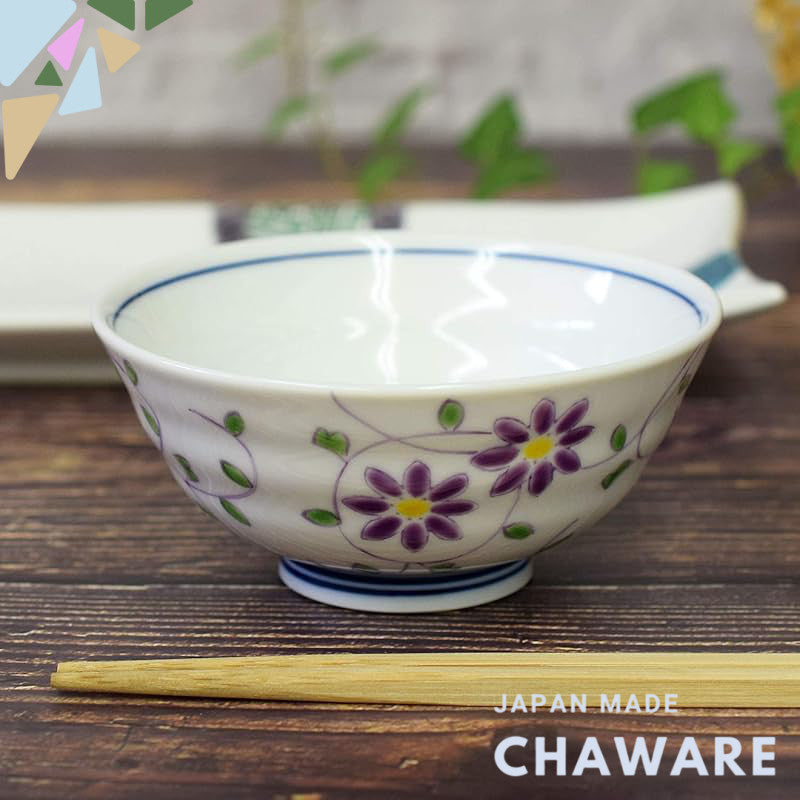 【made in japan】
Stylish Japanese Kutani Ceramic Rice Bowl with Floral Design - High-Quality Tableware, Perfect for Tradi