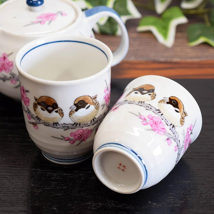 【made in japan】
Japanese Kutani Ceramic Teapot and Matching Pair of Teacups Set - Sparrow Design, Authentic Japanese Tableware, Perfect for Tea Lovers