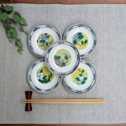 Waza no Kura Plate Set - Stylish Tableware, Kutani Ware Small Plates (Set of 5), Yoshidaya Floral Design, Ceramic, Japanese Tableware, Serving Plates, Made in Japan.