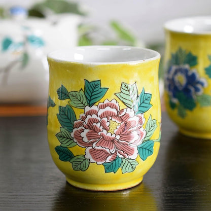 【made in japan】
Stylish Japanese Tea Cups Set - Waza no Kura Kutani Yaki Couple's Tea Cups, Yoshidaya Botan, Ceramic Tableware, Japanese Tableware, Made in Japan.