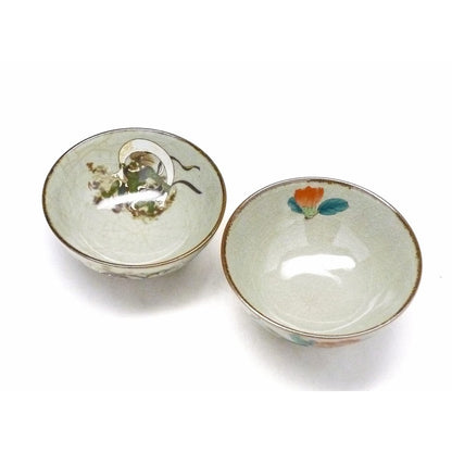 【made in japan】
Kutsuki Pair Rice Bowls - Fūjin Raijin & Camellia with Bird Design, High-Quality Ceramic, Insulated, 5.3cm Height (Large)