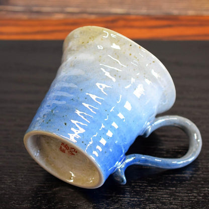 【made in japan】
Elegant Kutani Ware Glazed Mug - High-Quality Ceramic, Made in Japan