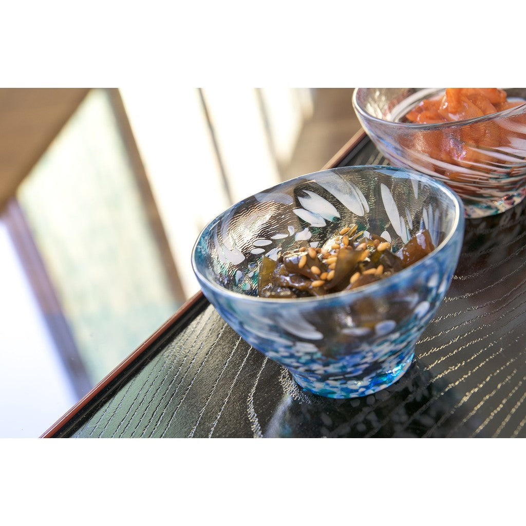 ADERIA Tsugaru Glass Sake Cup Hydrangea 85ml Made in Japan Gift Boxed Ochoko Guinom Glass for Sake Cold Sake Stylish Gift for Women Mother’s Day Father’s Day Couples Men Housewarming Wedding Greeting Visits Small Retirement Present Birthday Gift F49783