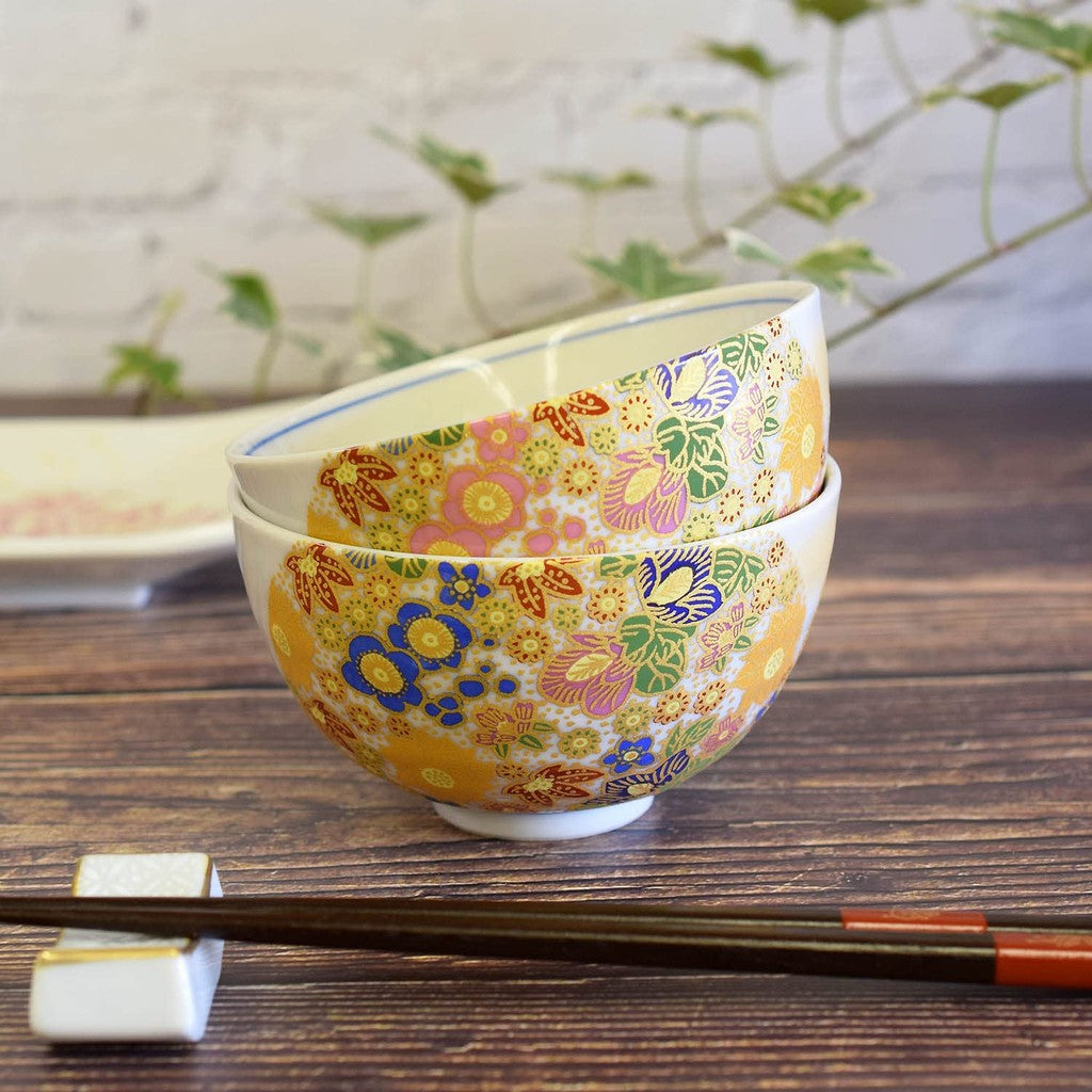 【made in japan】Stylish Kutani Ware Pair of Rice Bowls - Elegant Ceramic Dinnerware Set for Couples, Perfect Wedding Anniversary Gift or Present, High-Quality Japanese Tableware Featuring Beautiful Flower Design