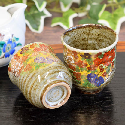 【made in japan】
Elegant Kutani Ceramic Teacup Pair for Couples - Stylish Japanese Yunomi for Every Season, High-Quality Tableware, Handmade in Japan