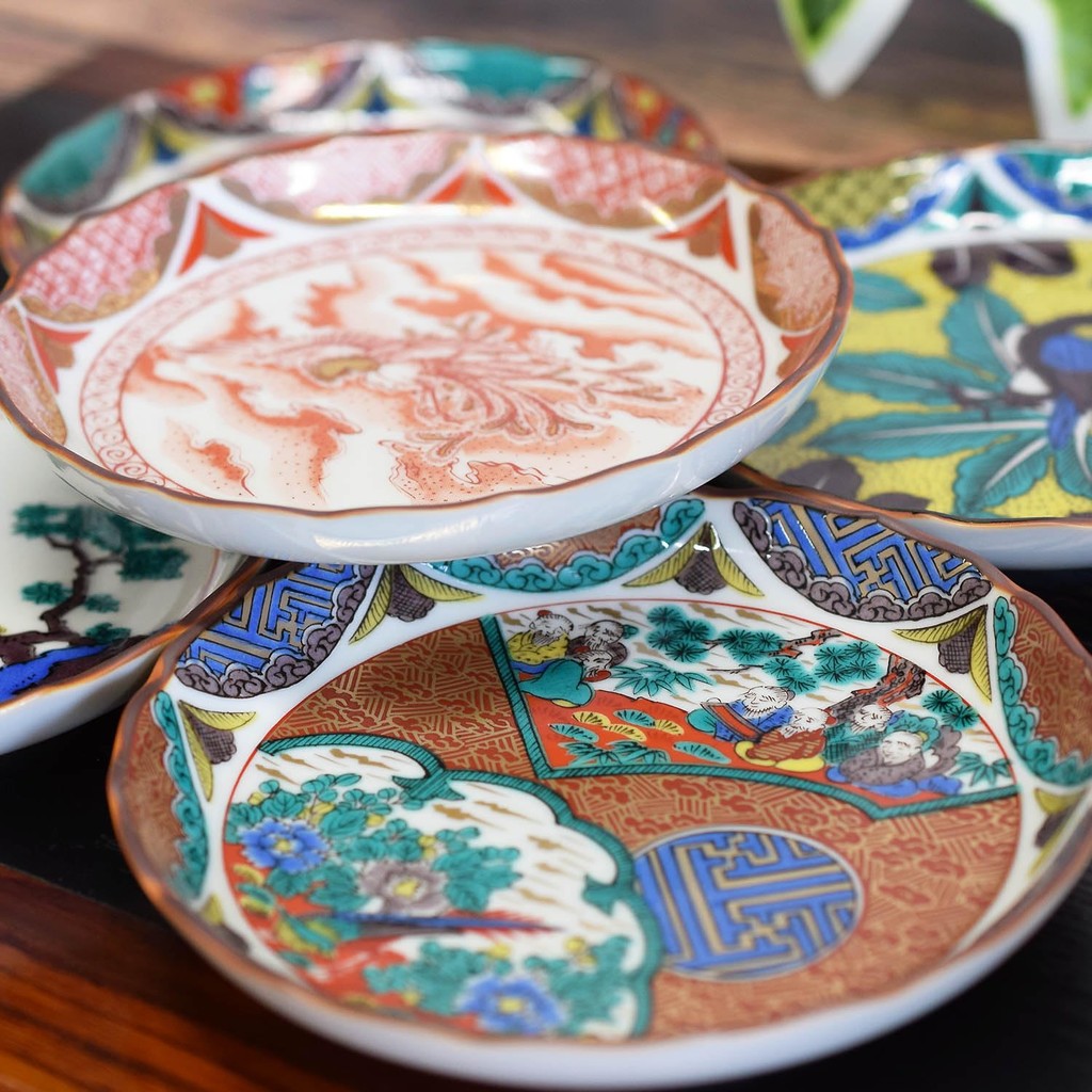 Waza no Kura Plate Set: Stylish Kutani Ware Small Plates, Set of 5, Edo-Era Design, Ceramic Japanese Tableware, Serving Plates, Made in Japan