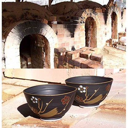 【made in japan】
Premium Arita Porcelain Rice Bowls Crafted by Artisan | Unique Kiln-Change Gold-Plated Plum Blossom Design | Fujii Kinsai Pair Set