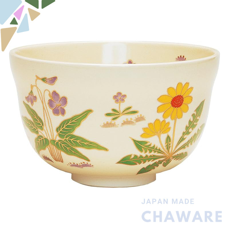 【made in japan】
Miyachi Eikou Matcha Bowl in White, Size: Diameter 12.4cm x Height 7.8cm, Kinki Haruno Style, Comes in a