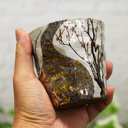 【made in japan】
Stylish Japanese Tableware: Set of 2 Kutani Glazes Shochu Glasses, Kōrin Ume Design, High-Quality Ceramic, Premium Japanese Tableware, Perfect Gift for Birthdays, 60th, 70th, and 77th Celebrations.