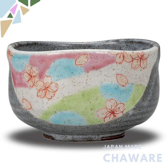【made in japan】
Stylish Matcha Bowl by Waza no Kura - Kutani Porcelain, Luxury Japanese Tea Ceremony Tool, Perfect Gift 