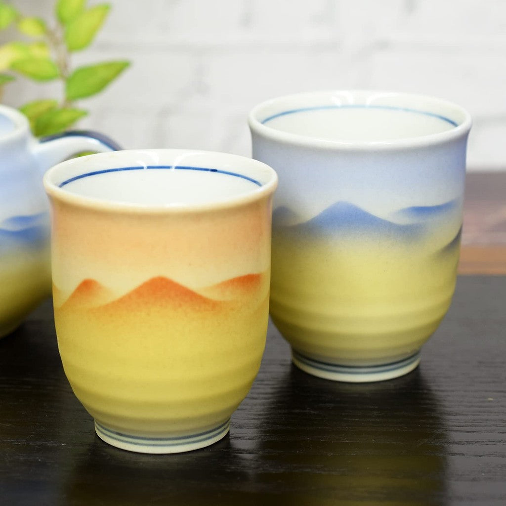 【made in japan】
Pair of Kutani Ceramic Tea Cups and Teapot Set, Japanese Kutani Ware, Traditional Japanese Tableware, Made in Japan. Perfect for Tea Lovers.