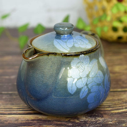 【made in japan】
Elegant Kutani Ware Teapot with Silver-Glazed Camellia Design, Ceramic Japanese Pot with Infuser, Made in Japan, Perfect for Tea Lovers