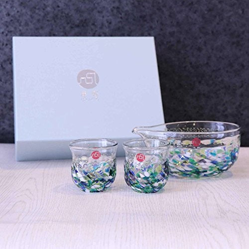 ADERIA Tsugaru Glass Hydrangea Sake Set - Sake Pourer (180ml) and Sake Cups (80ml) - Made in Japan - Stylish Ochoko and Guinomi for Sake - Ideal for Cold Sake - Perfect Gift for Women, Mother’s Day, Father’s Day, Couples, Men - Housewarming Celebrations,