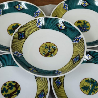Waza no Kura Plate Set - Stylish Tableware - Kutani-yaki Small Plates - Set of 5 - Round Pattern - Ceramic Japanese Tableware - Serving Plates - Made in Japan