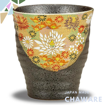 【made in japan】
Stylish Japanese Beer Glass - Kutani Porcelain Sakeware with Gold Decoration, Premium Quality Brand Tabl