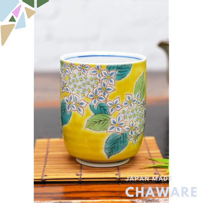 【made in japan】
Waza no Kura Kutani Ware Yunomi (Tea Cup) Hydrangea Stylish Tea Cup Bowl Ceramics Brand Japanese Tablewa