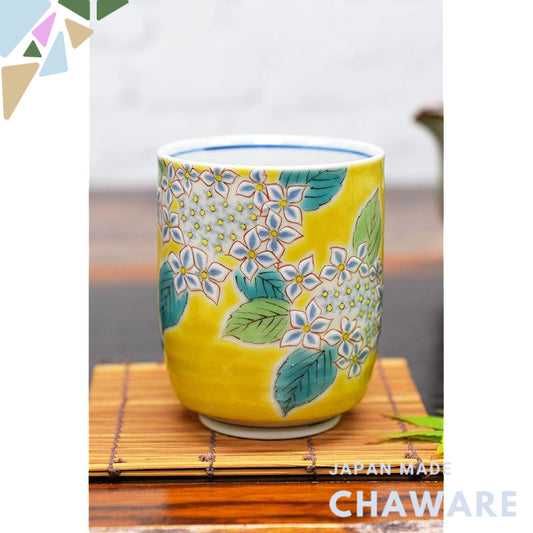 【made in japan】
Waza no Kura Kutani Ware Yunomi (Tea Cup) Hydrangea Stylish Tea Cup Bowl Ceramics Brand Japanese Tablewa