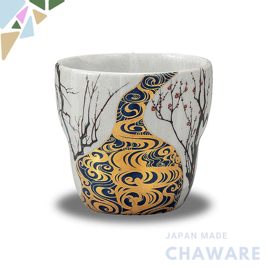 【made in japan】
Waza no Kura Elegant Tableware Sake Cups Kutani Porcelain Shochu Glass Kōrin Plum Ceramic Premium Japane