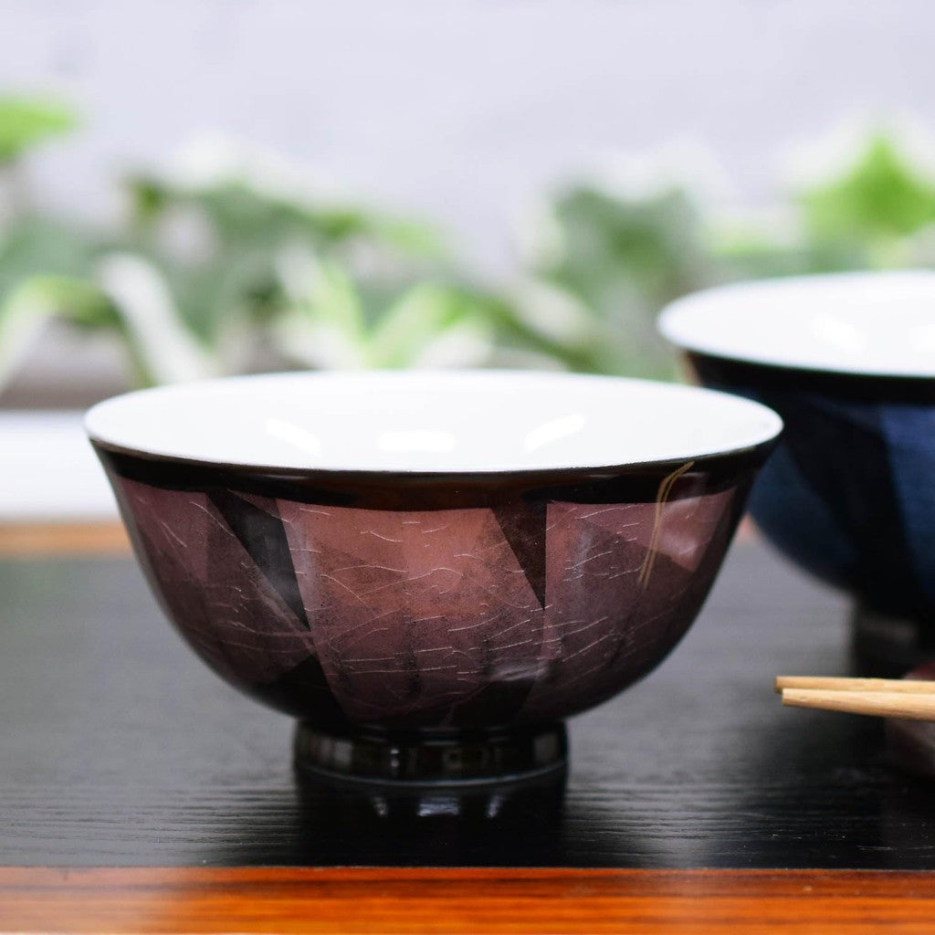 【made in japan】
Waza no Kura Elegant Pair of Rice Bowls, Kutani Porcelain, Stylish Japanese Tableware, Silver Decoration, High-Quality Ceramics, Perfect Wedding, Birthday, and Anniversary Gifts, Made in Japan.