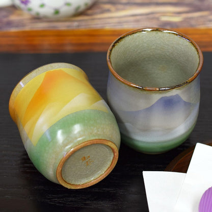 【made in japan】
Kura Waza Stylish Couple Sake Cups, Kutani Ware, Fuji Mountain Design, Ceramic Tableware, Japanese Made, Perfect for Weddings, Anniversaries, and Milestone Celebrations, Gifts for Loved Ones.