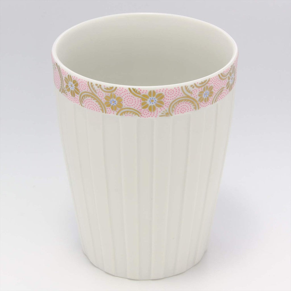 [made in Japan] Kutani Ware Free Cup with White Ground and Jikusa Multi-Colored Spider Design