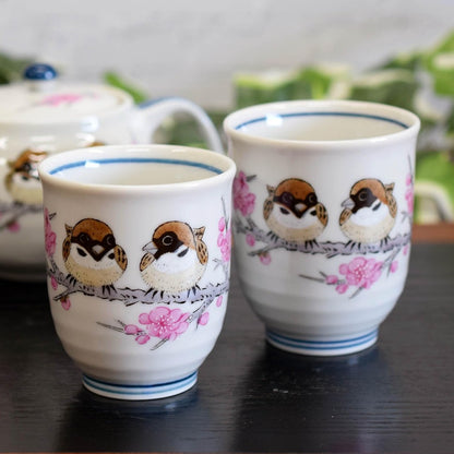 【made in japan】
Japanese Kutani Ceramic Teapot and Matching Pair of Teacups Set - Sparrow Design, Authentic Japanese Tableware, Perfect for Tea Lovers
