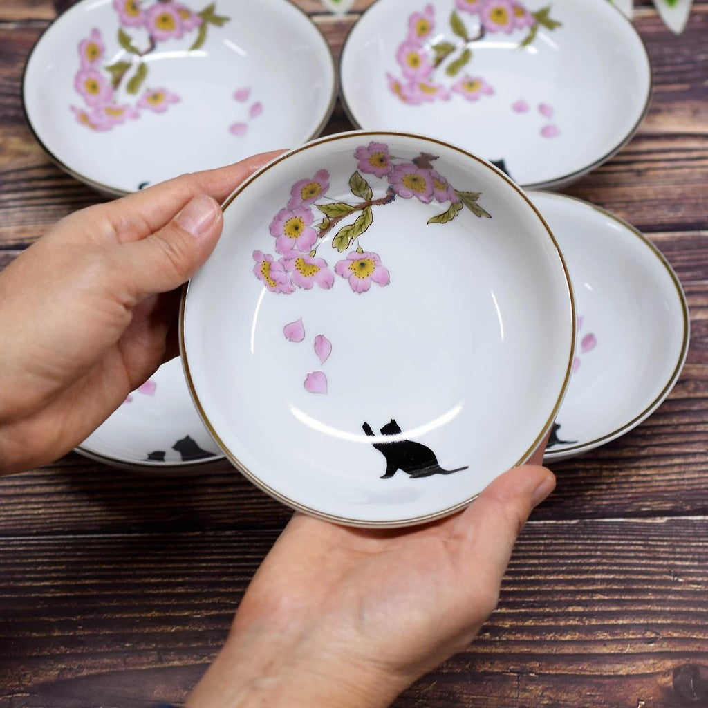 Waza no Kura Small Bowls - Stylish Kutani Porcelain Set of 5, Cherry Blossom and Cat Design, High-Quality Ceramic Japanese Tableware Serving Dishes, Made in Japan