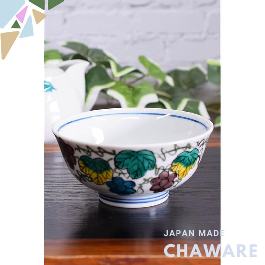 【made in japan】
Stylish Japanese Waza no Kura Rice Bowl, Kutani Ceramics with Grape Design, Perfect Tableware for Rice, 