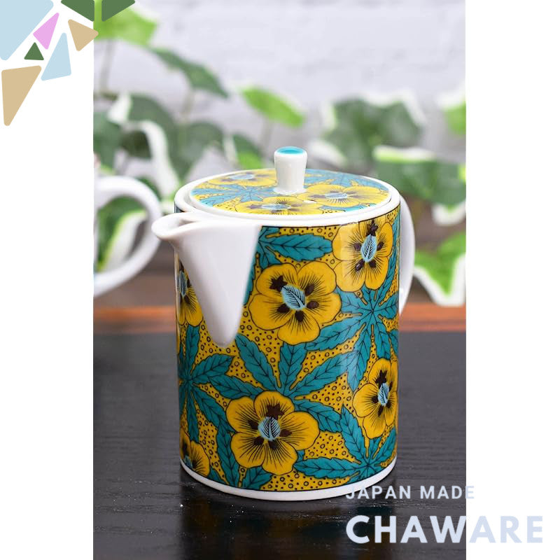 【made in japan】
Stylish Kużyaki Teapot from Waza no Kura, Aoi Design, Premium Quality Ceramic, Japanese Tableware, Comes