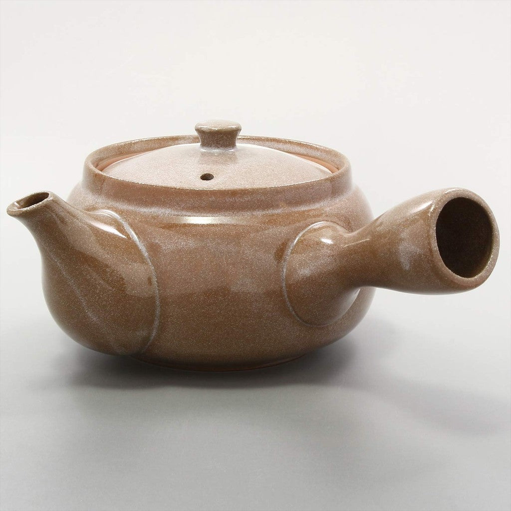 【made in japan】
Mino Ware Teapot, Handcrafted in Japan, Featuring Cherry Blossom Design, Porcelain Kyusu, 500-37 Model, Perfect for Tea Enthusiasts