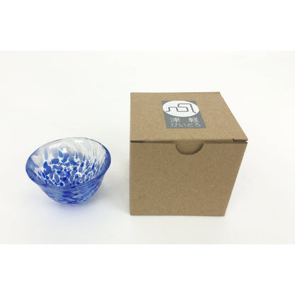 ADERIA Tsugaru Glass Sake Cup Iwaki Shimizu B-3 50ml Made in Japan Gift Box Included Ochoko GuinomI Sake Glass Cold Sake Choko Sakeware Stylish Gift for Women Mother's Day Father's Day Couples Men Housewarming Wedding Courtesy Visit Small Retirement Prese