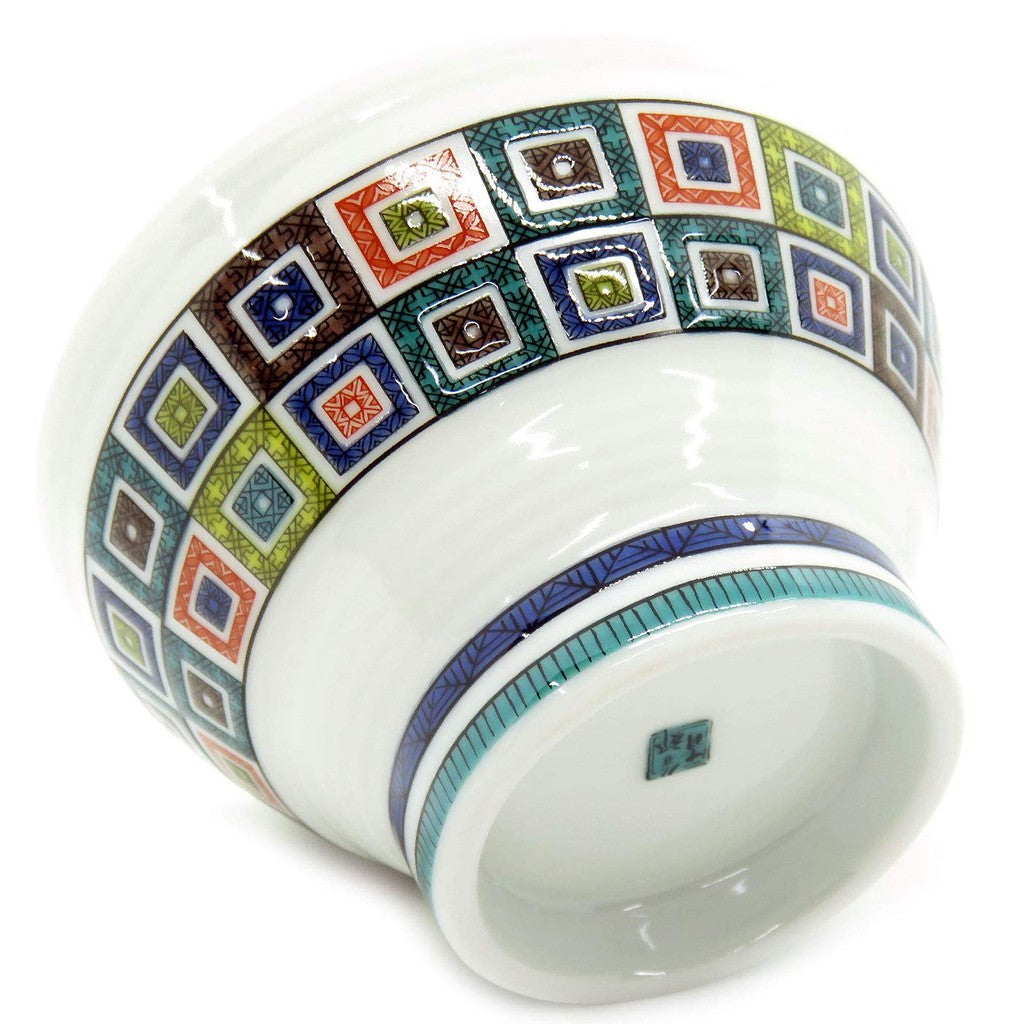 【made in japan】
"Waza no Kura Kutani Ware 1000 Steps Rice Bowl - Stylish Stone Pattern Ceramic, Perfect for Japanese Cuisine, Great Gift for Celebration and Special Occasions"