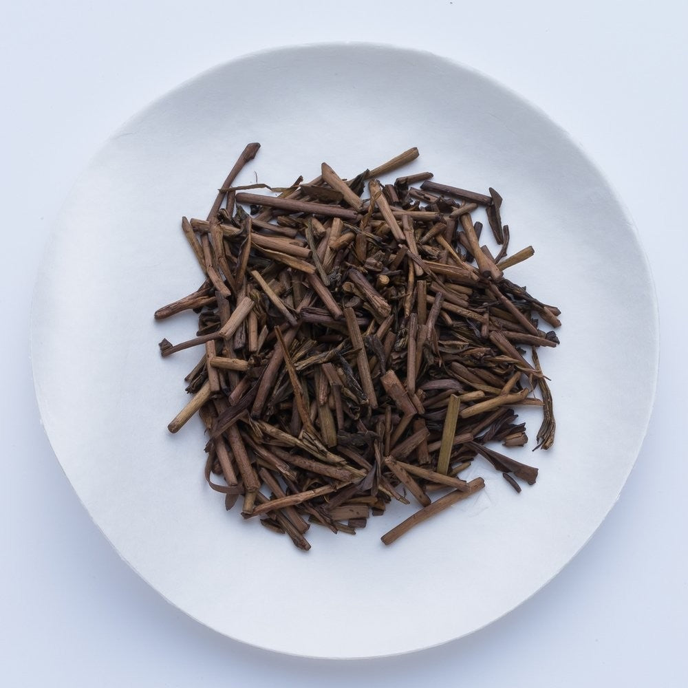 Ichibo Tea Shop Roasted Kukicha (Twig Tea) 200g Bag - Premium Japanese Green Tea Packed with Flavor and Aroma for a Refreshing Experience