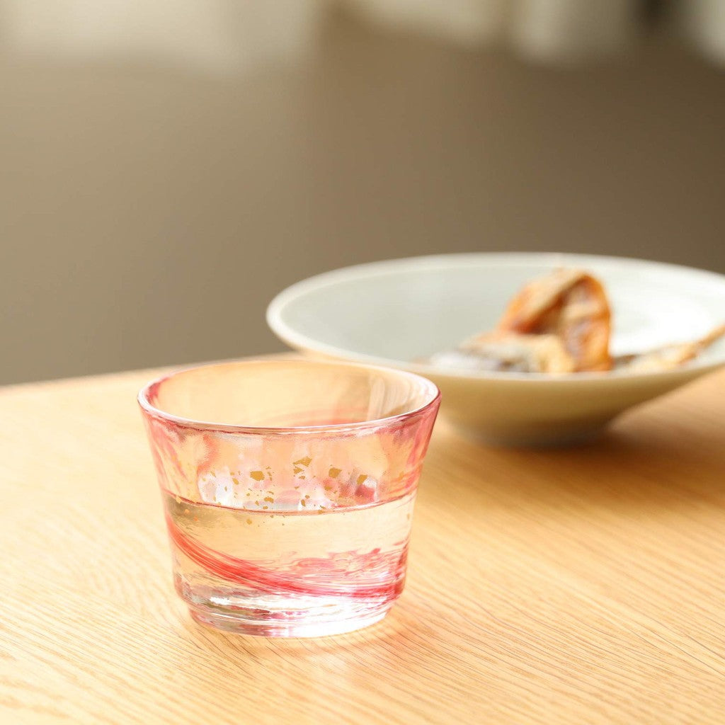 ADERIA Tsugaru Bidoro Sake Cup Harukaze 75ml Made in Japan in Gift Box, Ochoko Sipping Cup, Sake Glass, Glass, Chilled Sake, Stylish Sake Vessel, Gift for Women, Mother's Day, Father's Day, Couples, Men, Housewarming, Wedding, Courtesy Visits, Small Gifts