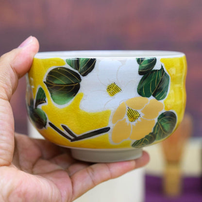 【made in japan】
Stylish Kutani Porcelain Matcha Bowl by Yoshidaya - Premium Japanese Tea Ceremony Tool, Perfect Gift for Birthdays, Celebrations like 60th, 70th, 77th, and 88th Anniversaries. Authentic Japanese Craftsmanship!