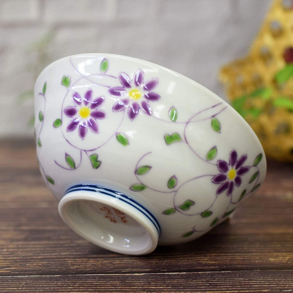 【made in japan】
Stylish Japanese Kutani Ceramic Rice Bowl with Floral Design - High-Quality Tableware, Perfect for Traditional Meals, Made in Japan, Ideal Birthday or Celebration Gift for Milestone Events.