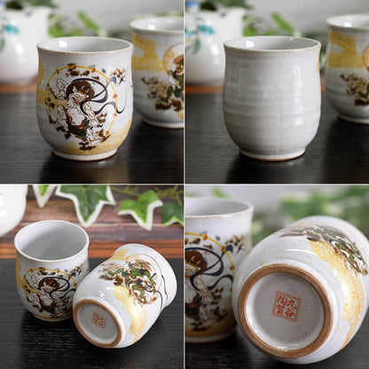 【made in japan】
Waza no Kura Stylish Pair of Yu-nomi Teacups, Kutani Porcelain, Couple's Tea Cups, Fūjin Raijin Design, Japanese Ceramic Tableware, Made in Japan.