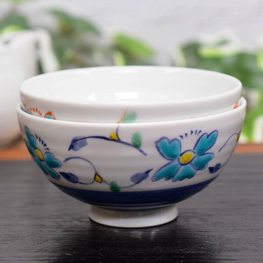 【made in japan】
Waza no Kura Couple Rice Bowls - Elegant Japanese Tableware, Kutani-yaki Ceramic, Flower and Arabesque Design, Premium Quality, Made in Japan, Perfect for Weddings, Birthdays, and Celebrations like 60th and 70th Anniversaries, Ideal Gift f