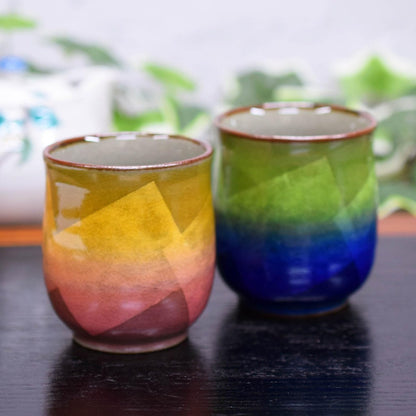 【made in japan】
Stylish Pair of Kutani Porcelain Teacups for Couples, Silver Glaze Two-tone Tea Bowls, Japanese Tableware, Authentic Made in Japan Ceramic Set