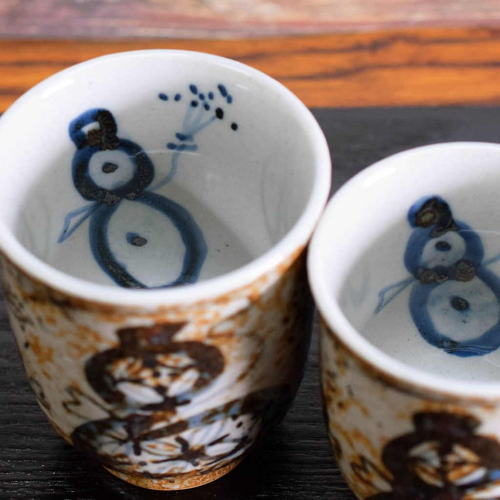 [made in Japan]
"Traditional Kutani Ware Silver and Gold Leaf Coupled Tea Cups for Golden Wedding Anniversary Gift"