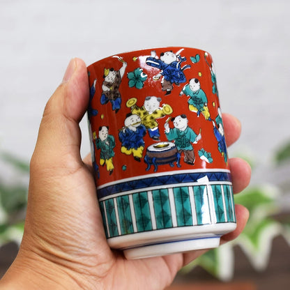 【made in japan】
Waza no Kura Stylish Kutani Ware High-Quality Ceramic Tea Cup, Wooden Rice, Japanese Tableware, Made in Japan, Elegant and Functional for Tea Enjoyment.