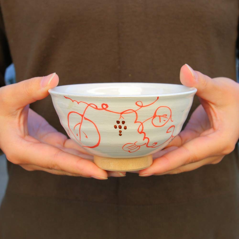 【made in japan】
Arita and Hasami Pottery Small Red Nut Bowl - Lightweight, Thin Design, Grapes Pattern | Traditional Japanese Tableware, Ceramic Dish