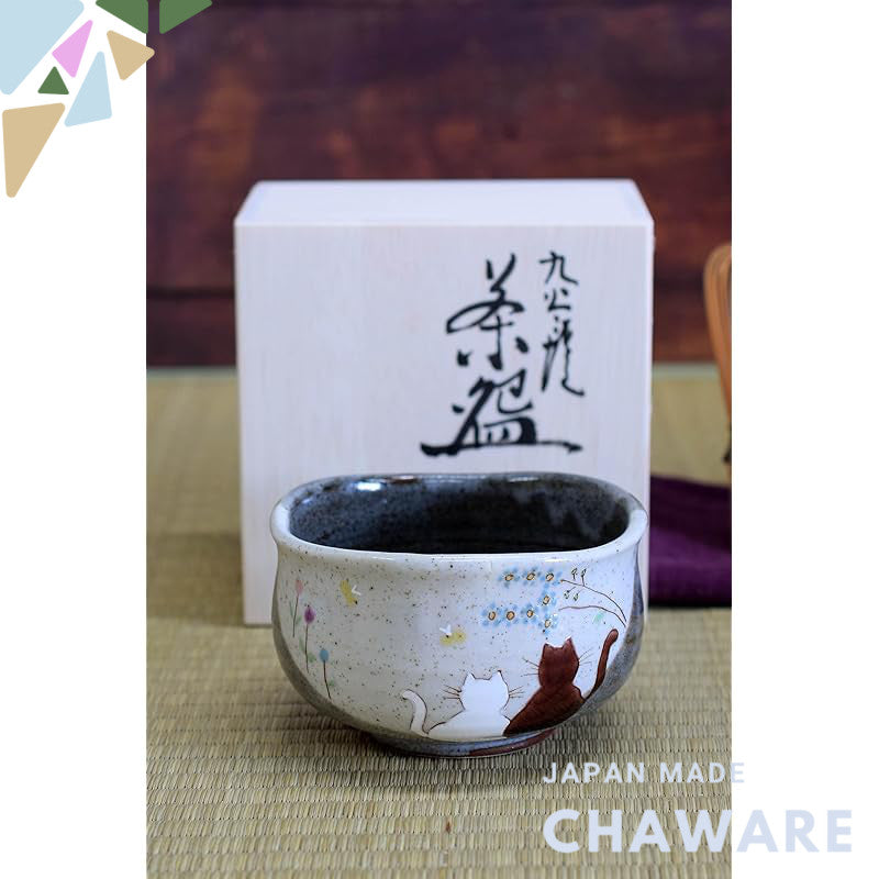 【made in japan】
Stylish Matcha Bowl - Kutani Ceramic, Waza no Kura Collection, High-Quality Japanese Tea Ceremony Tool, 