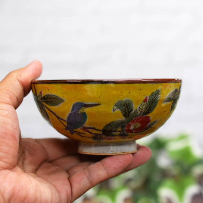【made in japan】
Waza no Kura Stylish Couple Teacups Set - Kutani Porcelain Rice Bowls with Glazed Flower and Bird Design, High-Quality Japanese Tableware, Perfect Gift for Wedding Anniversaries and Celebrations.