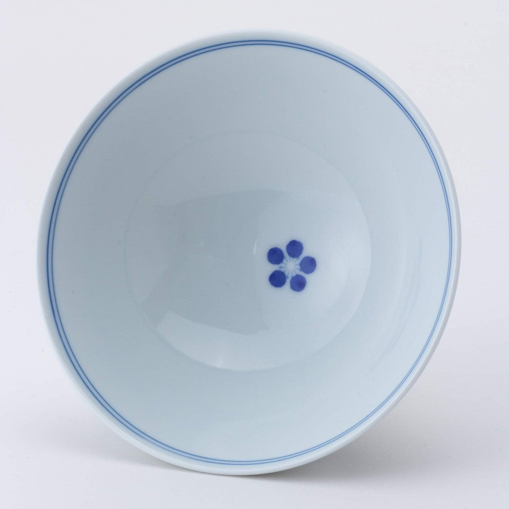 【made in japan】
Hasami Porcelain Yumemichi Extra Large Rice Bowl - Item No. 99265, Perfect for Serving or Home Decor, Elegant Design for Modern Living.