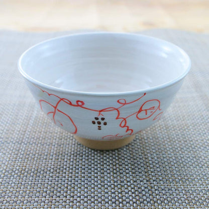 【made in japan】
Arita and Hasami Pottery Small Red Nut Bowl - Lightweight, Thin Design, Grapes Pattern | Traditional Japanese Tableware, Ceramic Dish