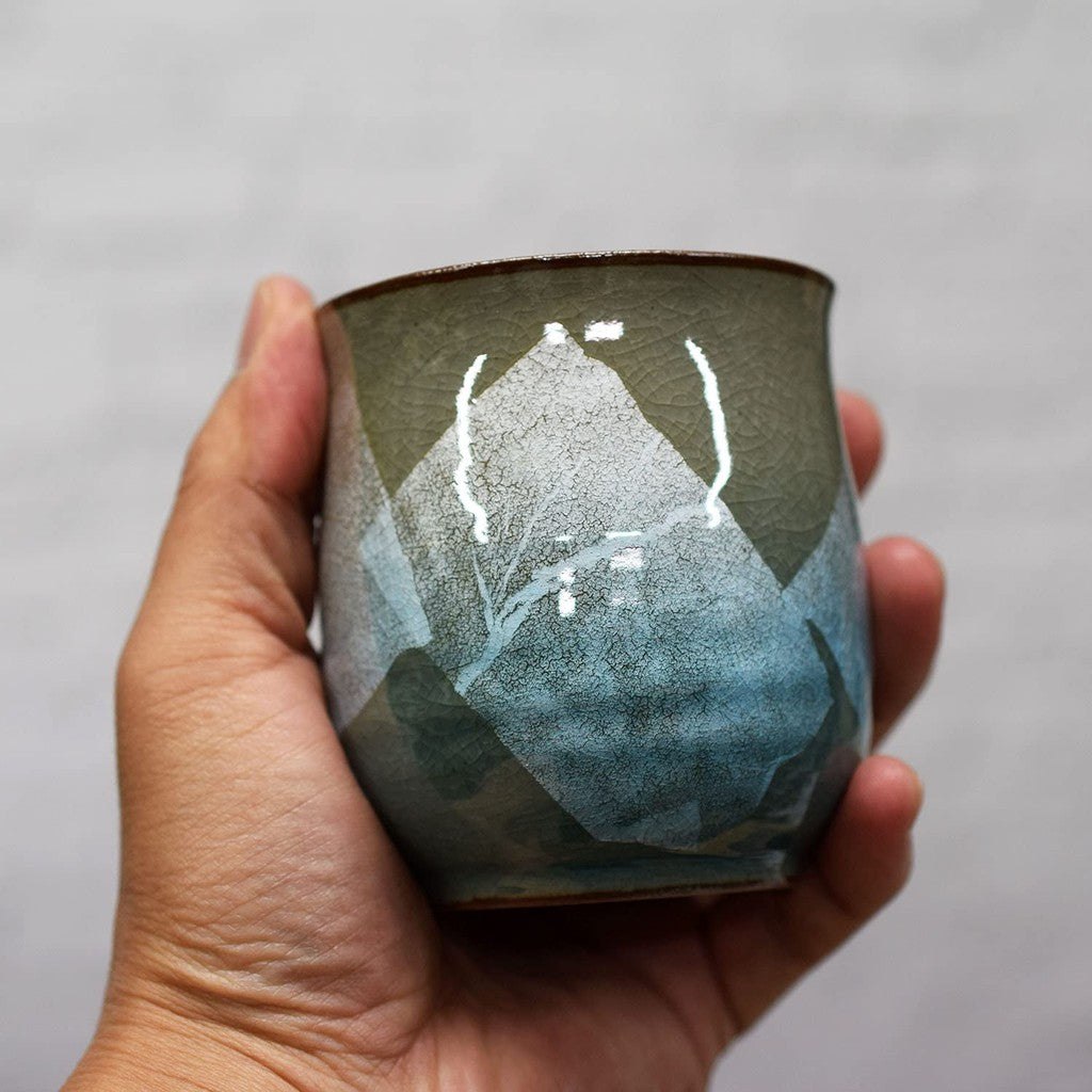 Waza no Kura Kutani ware tea cup, silver glaze, light blue ceramic, brand, Japanese tableware, yunomi tea bowl, gift for the celebration of longevity (77th birthday).