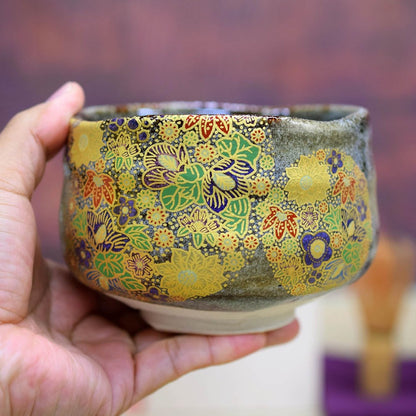 Matcha bowl, ceramic, tea utensils, Kutani ware, matcha tea bowl, floral design, brand, matcha, rice bowl, Japanese tableware, made in Japan.