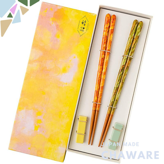 Hashikura Matsukan Dishwasher Safe Natural Wood Couple Chopsticks Set with Rest - 22.5cm - Crystal Color Brush Design - 