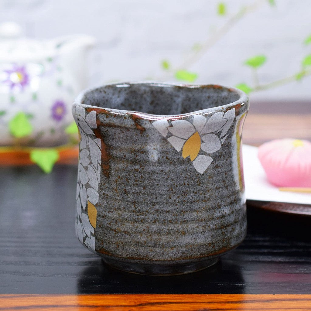Large Yunomi Kutani Ware Sakura Fubuki Tea Cup Teacup Pottery Brand Japanese Tableware Made in Japan